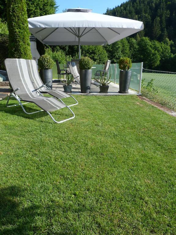 Апартаменты Ferienhaus Bluemel Inkl. Freier Strandbadeintritt Фельден-ам-Вёртер-Зе Экстерьер фото