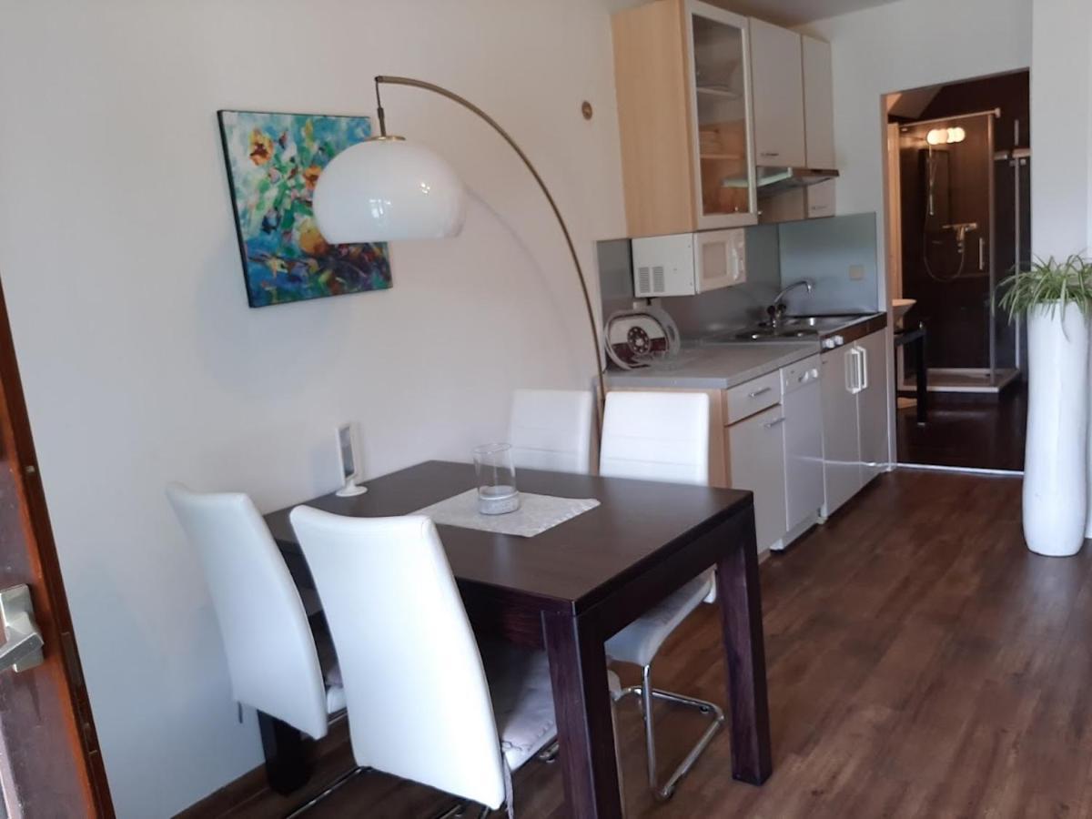 Апартаменты Ferienhaus Bluemel Inkl. Freier Strandbadeintritt Фельден-ам-Вёртер-Зе Экстерьер фото