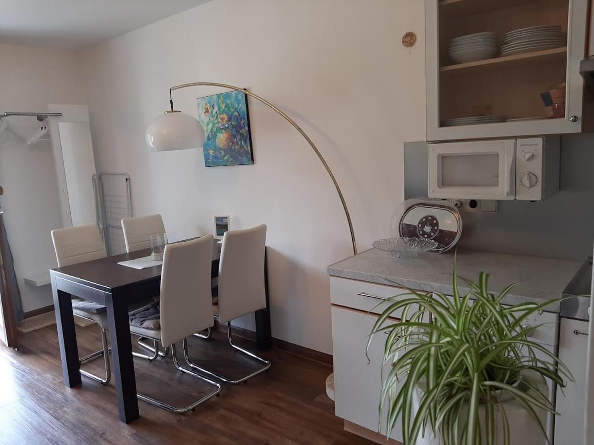 Апартаменты Ferienhaus Bluemel Inkl. Freier Strandbadeintritt Фельден-ам-Вёртер-Зе Экстерьер фото