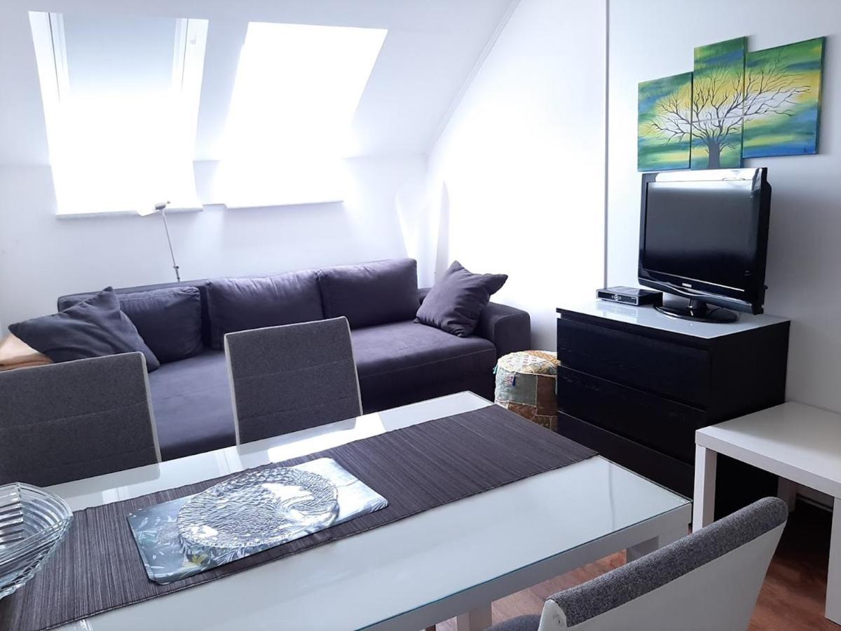 Апартаменты Ferienhaus Bluemel Inkl. Freier Strandbadeintritt Фельден-ам-Вёртер-Зе Экстерьер фото